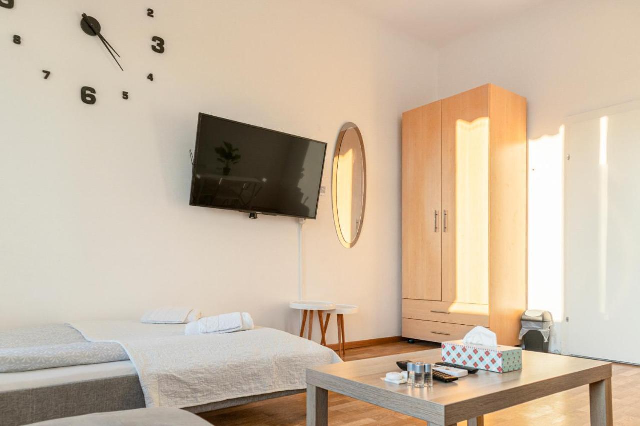 Joyful 2Br Apt. @ Millenium Tower And The Danube Viyana Dış mekan fotoğraf
