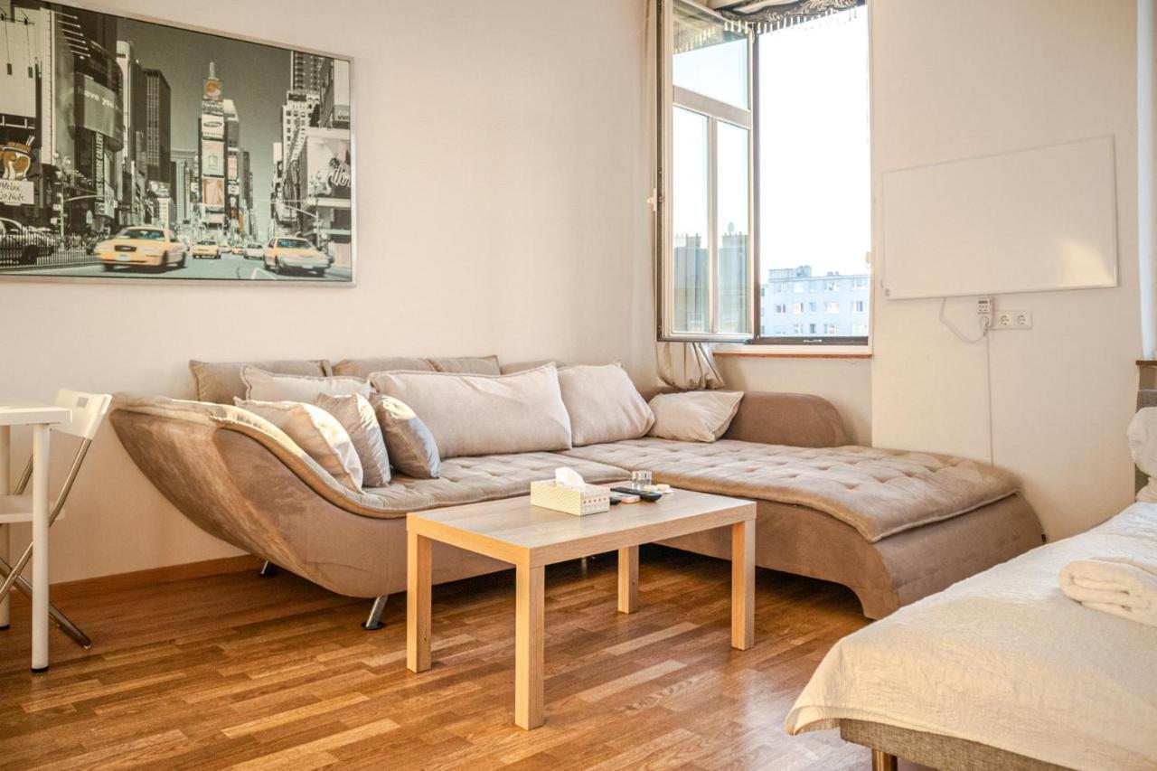 Joyful 2Br Apt. @ Millenium Tower And The Danube Viyana Dış mekan fotoğraf