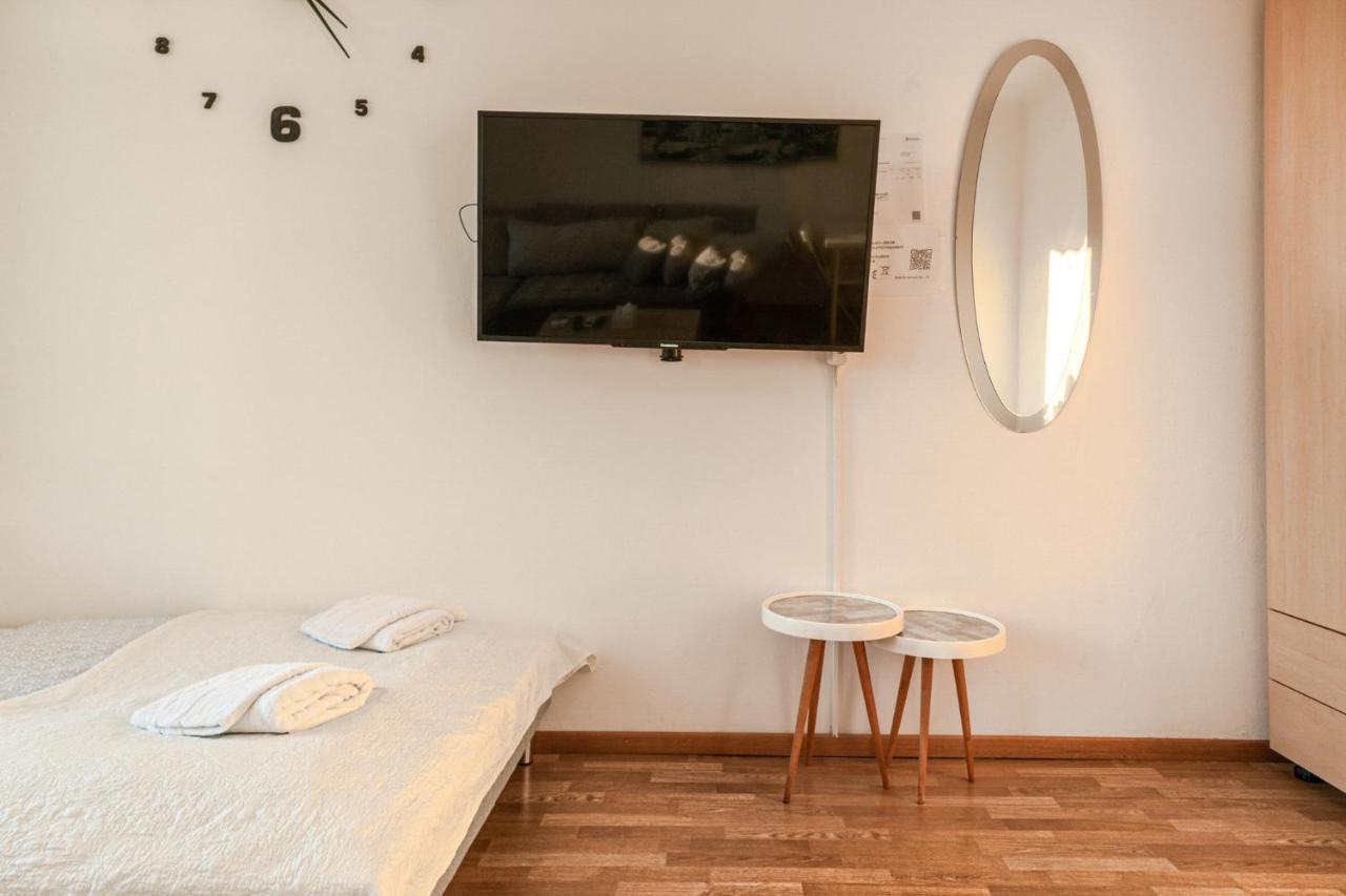 Joyful 2Br Apt. @ Millenium Tower And The Danube Viyana Dış mekan fotoğraf