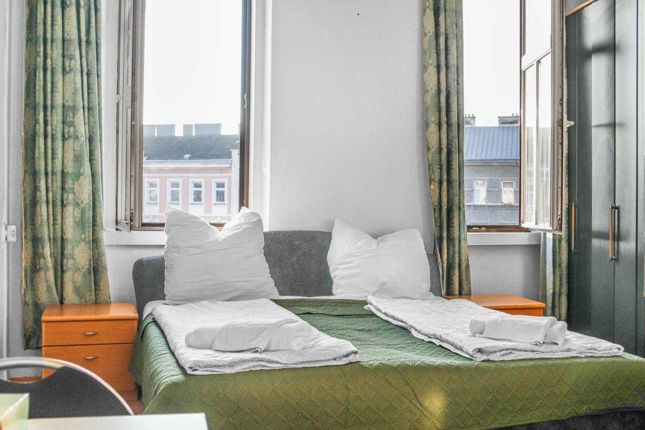 Joyful 2Br Apt. @ Millenium Tower And The Danube Viyana Dış mekan fotoğraf